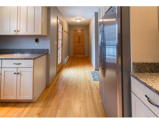 2147 Greenwich Rd, Hardwick, MA 01037 photo 4