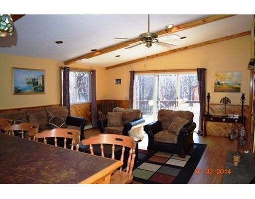 19 Lantern Ln, Worcester, MA 01609 photo 10