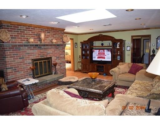 19 Lantern Ln, Worcester, MA 01609 photo 8