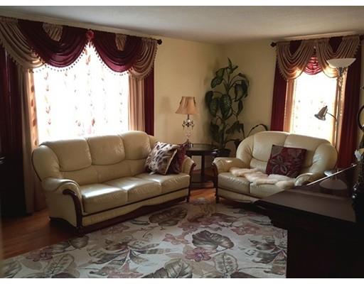 62 Corey Rd, Springfield, MA 01128 photo 4