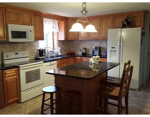 62 Corey Rd, Springfield, MA 01128 photo 7