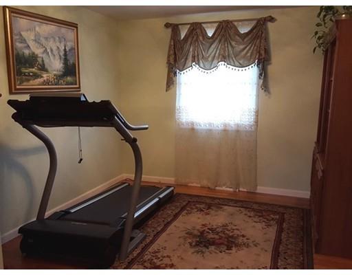 62 Corey Rd, Springfield, MA 01128 photo 11