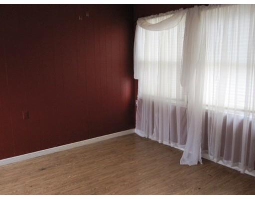 84 Grandview St, Springfield, MA 01118 photo 5