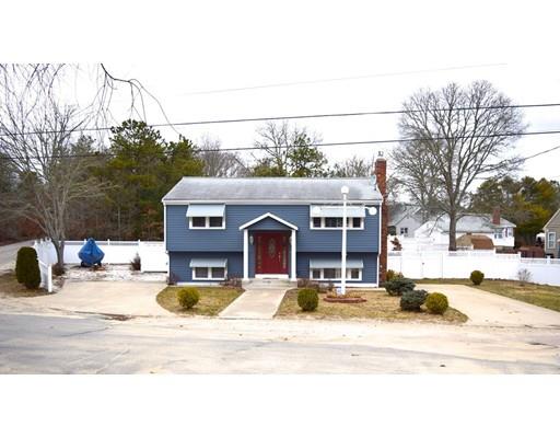 35 Wychunas Ave, Buzzards Bay, MA 02532 photo 2
