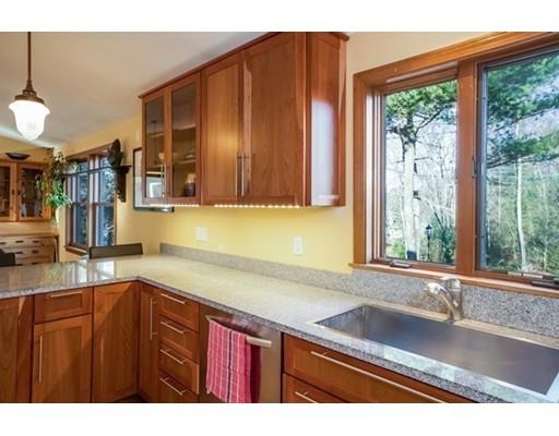 7 Chateau Hts, Gloucester, MA 01930 photo 11