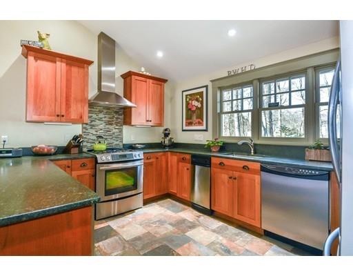 129 Howard St, Reading, MA 01867 photo 12