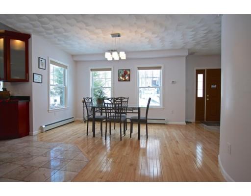 11 Higgins Rd, Marblehead, MA 01945 photo 2