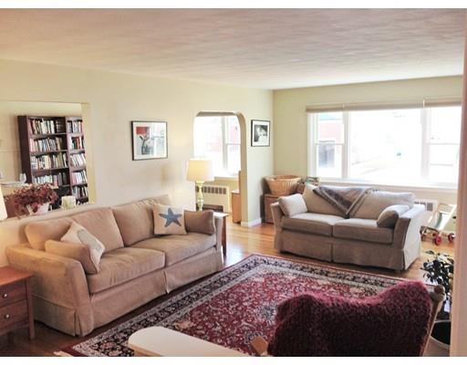 60 Glendale Rd, Marblehead, MA 01945 photo 2