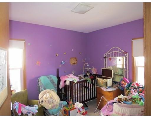 78 Bogle St, Fall River, MA 02723 photo 11