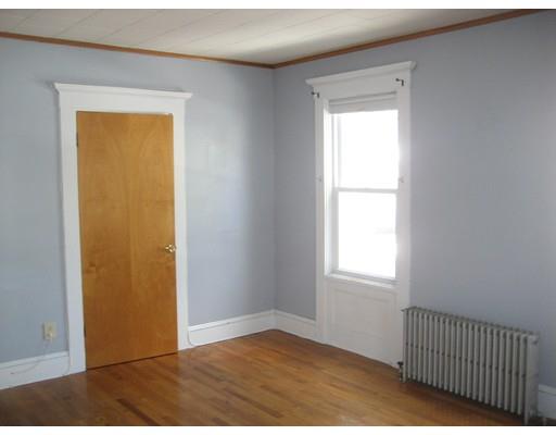277 Linden St, Fall River, MA 02720 photo 9