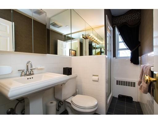 60 Gardner #2, Brookline, MA 02445 photo 21