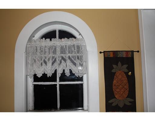 4 Stoddard Dr, Worcester, MA 01604 photo 6