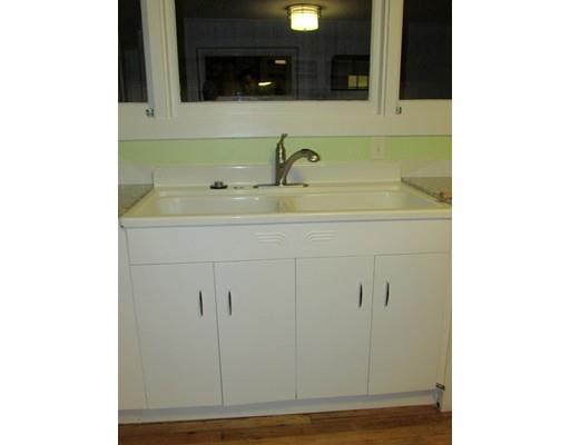 2 Cherry St, Easthampton, MA 01027 photo 8