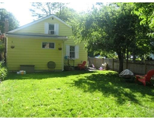 2 Cherry St, Easthampton, MA 01027 photo 5