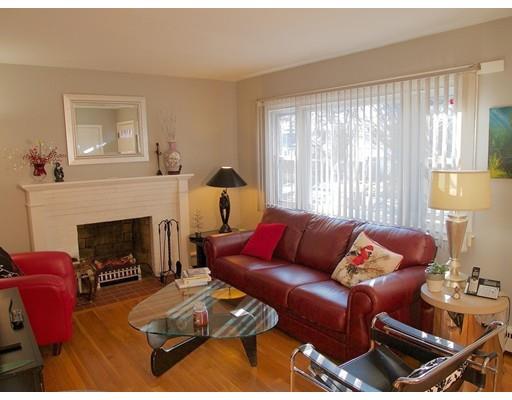 97 Melba St, Springfield, MA 01119 photo 5