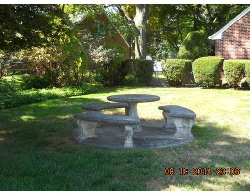 239 Bowles Park, Springfield, MA 01104 photo 12
