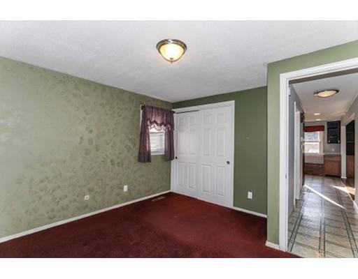 151 Vincent, Springfield, MA 01129 photo 14