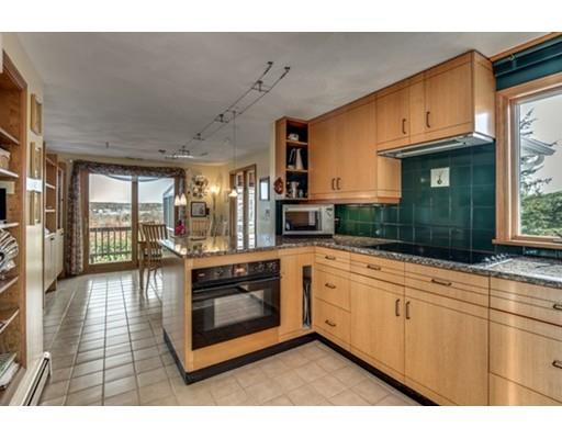 29 Waterman Rd, Gloucester, MA 01930 photo 4