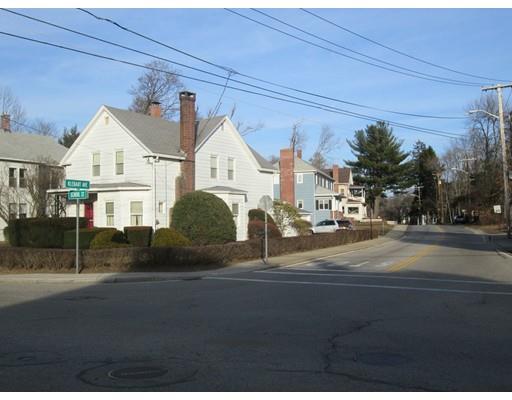 691 School St, Webster, MA 01570 photo 2