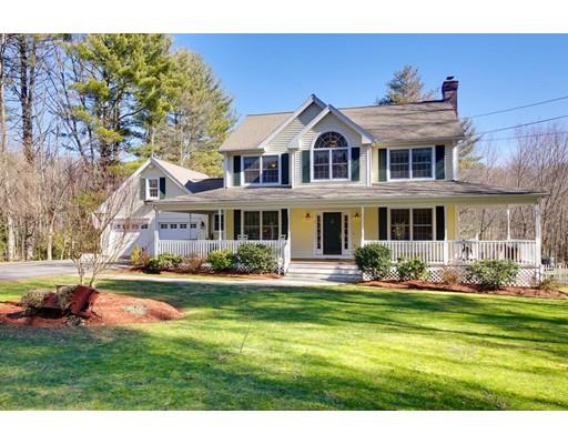 11 Mowry St, Mendon, MA 01756 photo 2