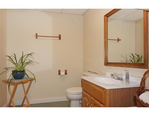 11 Mowry St, Mendon, MA 01756 photo 22