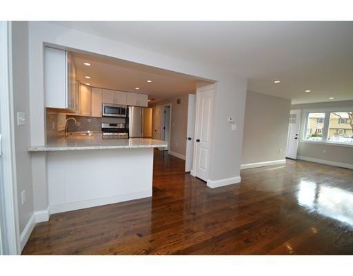 24 Daniel Rd, Wakefield, MA 01880 photo 5
