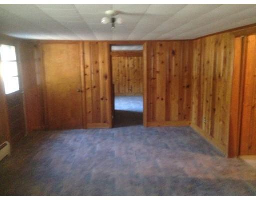17 Mountainview Dr, Ware, MA 01082 photo 9