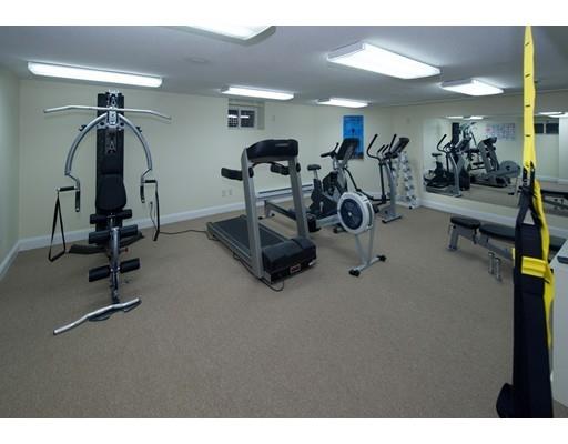 95 Robin Rd, Weston, MA 02493 photo 18