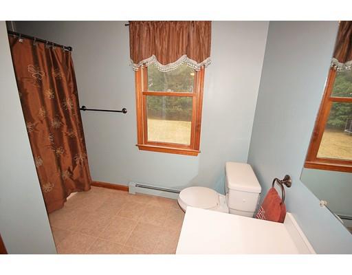 44 Crestview Dr, Mendon, MA 01756 photo 26