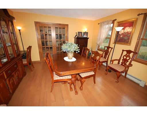 44 Crestview Dr, Mendon, MA 01756 photo 13