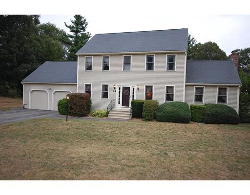 44 Crestview Dr, Mendon, MA 01756 photo 1