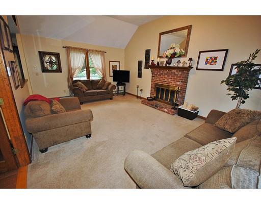 44 Crestview Dr, Mendon, MA 01756 photo 15