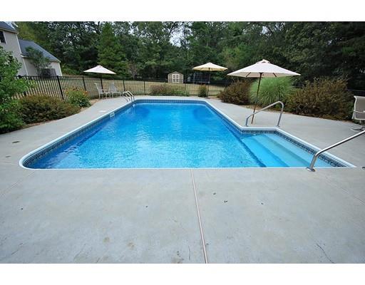 44 Crestview Dr, Mendon, MA 01756 photo 7