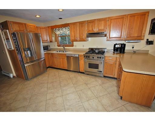 44 Crestview Dr, Mendon, MA 01756 photo 17