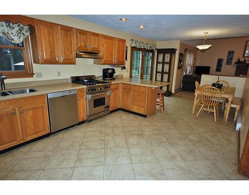 44 Crestview Dr, Mendon, MA 01756 photo 19