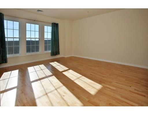 7 Morgan Dr #304, Natick, MA 01760 photo 7