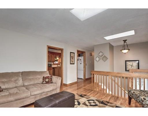 54 Edward Rd, Townsend, MA 01469 photo 4
