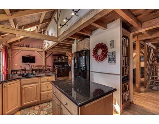 33 Lee, Lancaster, MA 01523 photo 3