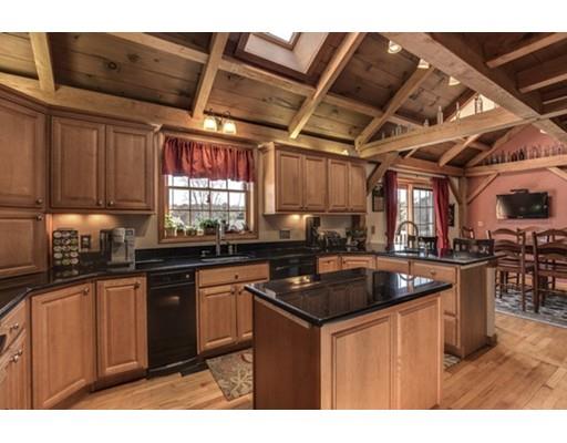 33 Lee, Lancaster, MA 01523 photo 4