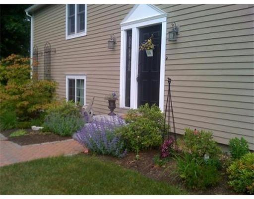 33 Lee, Lancaster, MA 01523 photo 2