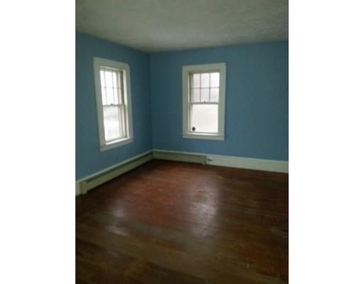 7 Burr Pkwy, Wareham, MA 02571 photo 6