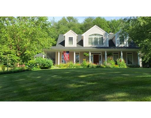 163 North St, Upton, MA 01568 photo 2