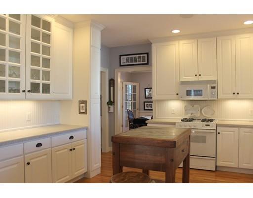163 North St, Upton, MA 01568 photo 7