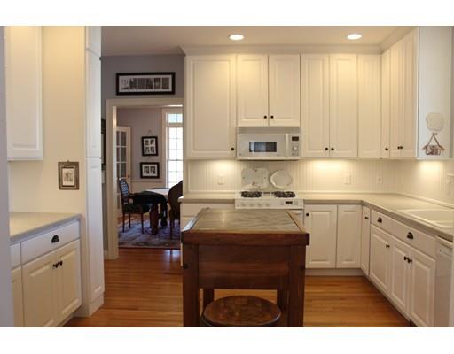 163 North St, Upton, MA 01568 photo 4