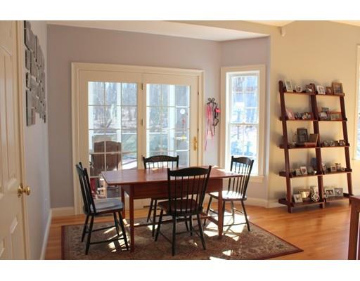 163 North St, Upton, MA 01568 photo 8