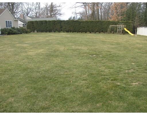 88 Overlook Dr, Springfield, MA 01118 photo 30