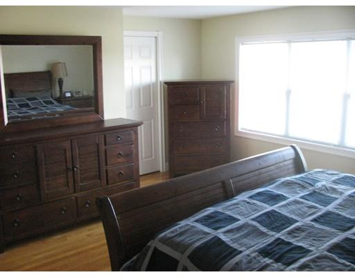 88 Overlook Dr, Springfield, MA 01118 photo 13