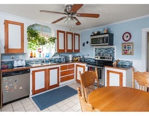 32 1st St, Webster, MA 01570 photo 4