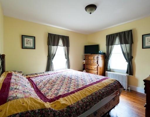32 1st St, Webster, MA 01570 photo 7