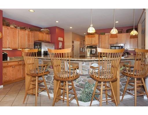 190 Maple St, Stow, MA 01775 photo 3